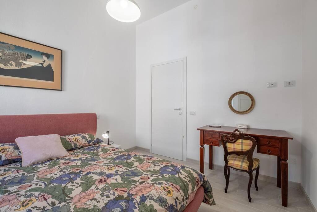 Casa Ofride -Centro-Poetto 10 Min-Wi-Fi-Netflix Apartment Cagliari Exterior photo